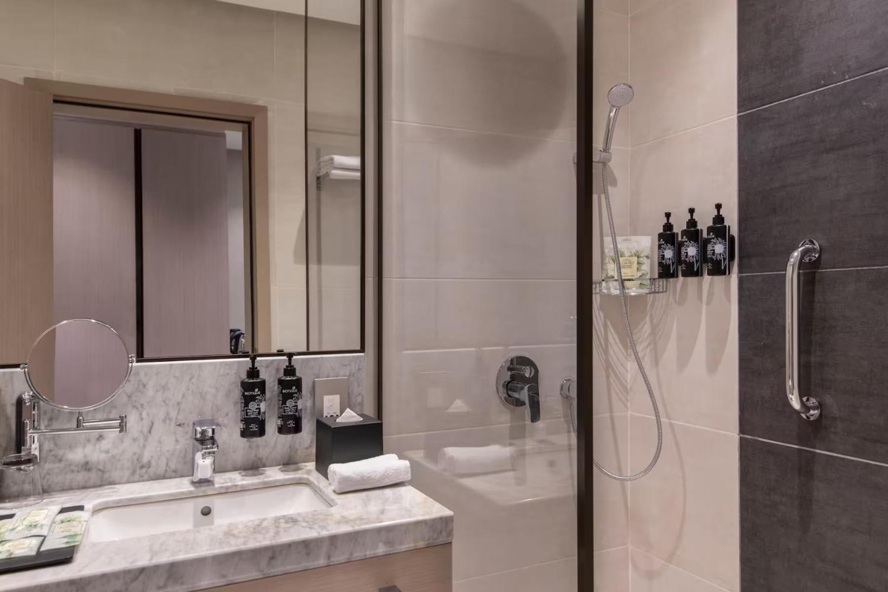 Ramada By Wyndham Riyadh King Fahd Road Εξωτερικό φωτογραφία