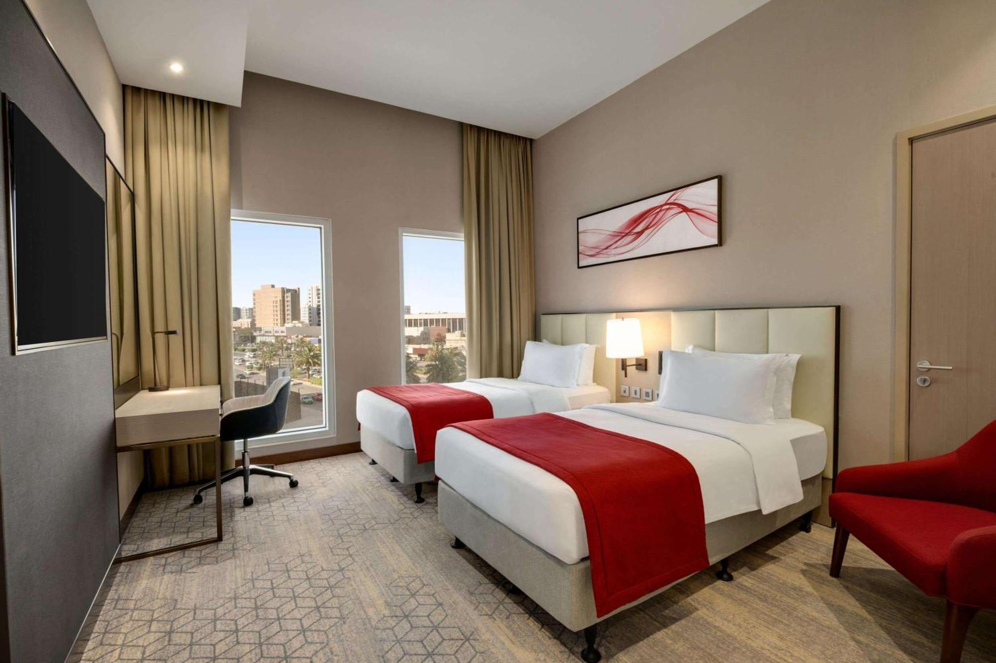 Ramada By Wyndham Riyadh King Fahd Road Εξωτερικό φωτογραφία